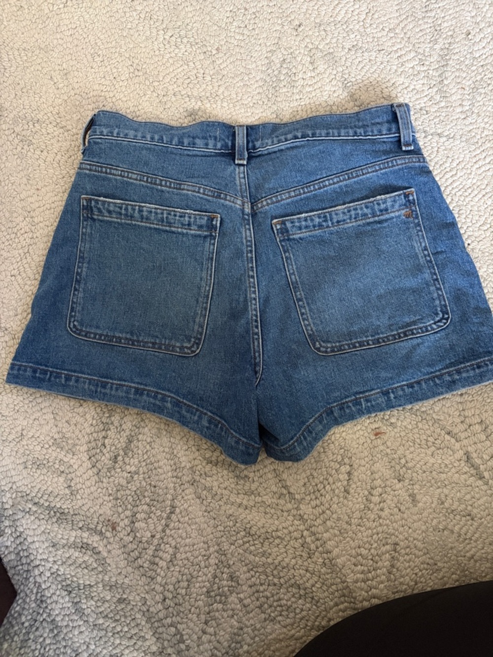 Madewell Blue Denim High-Rise Patch Pocket Shorts - Picture 3 of 3